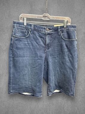 NWT NYDJ Size 10 Blue Denim Bermuda Shorts Lift Tuck Technology Women's